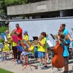 Beginners Band beim Schwimmbadkonzert